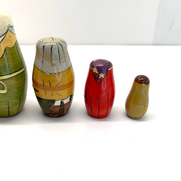 Villagers Nesting Dolls & Pot Of Beans 5 pcs - Picture 11 of 16